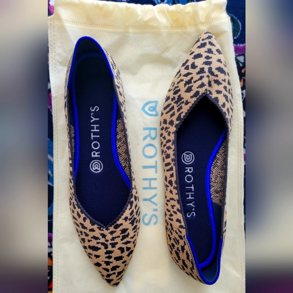Rothy's Point Flats in Leopard Print. Size 8.5